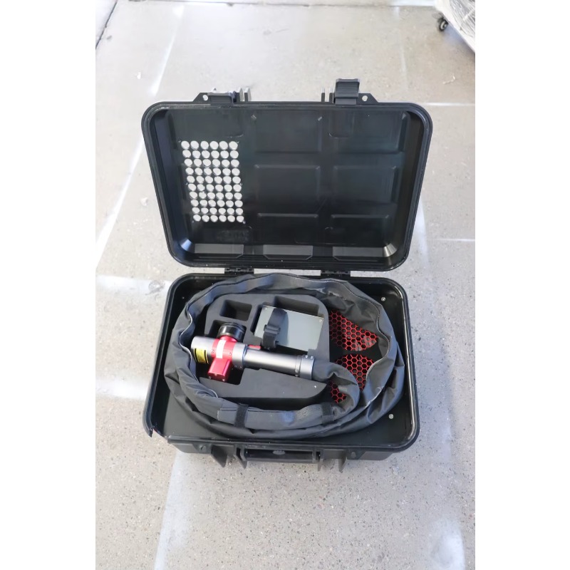 Industrial Laser Cleaning Equipment - Maszyna do czyszczenia laserem światłowodowym Maxcool