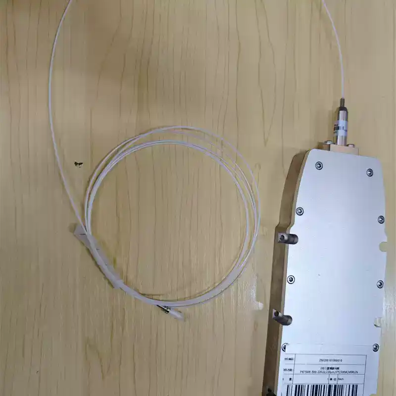 Wysokomocna latarenka laserowa – Industrial Laser Uses recenzja i cena